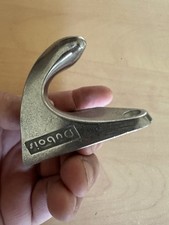 Ancienne PATERE ALU porte manteau mural vintage déco industrielle école #1