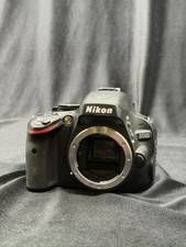 Nikon D5100 / DSLR / 16,2 MP /