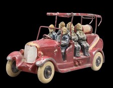 1/43rd 1930s FIRE TRUCK Lead / Antique Toy Dinky Toys C.D.  A.R.
