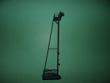 Pylône d'éclairage tout en