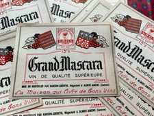 LOT 100 LABELS / LARGE MASCARA / TOP WINE / OLD ALCOHOL DRINK LABELS