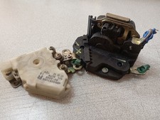 8055261U66 Serrure Porte Avant