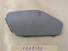 element plastique pour Piaggio