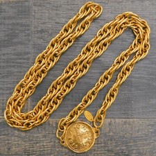 Collier pendentif CHANEL