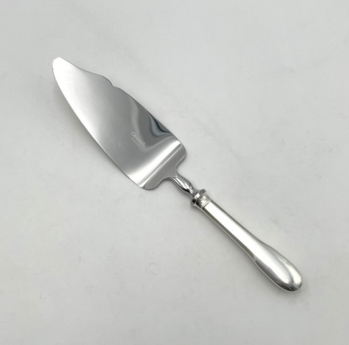 Pelle tarte coupante - à,