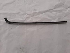 GARNITURE DE PILIER GAUCHE