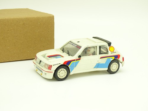 Vitesse peugeot 205 - 1/43,