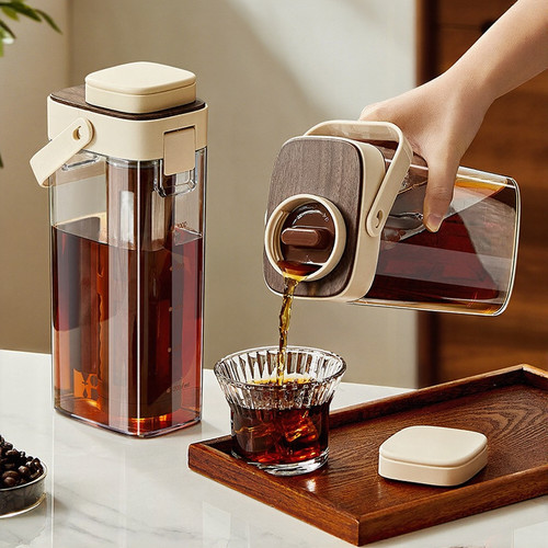 Cafetière compacte - , à