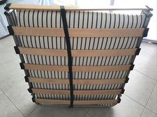 Julian Bowen lit pliant