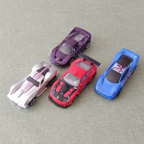 Hot wheels lot miniatures - wheels,