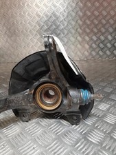 Pivot de moyeu avant droit