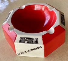 Ancien cendrier publicitaire