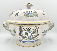 Soupière en faïence de