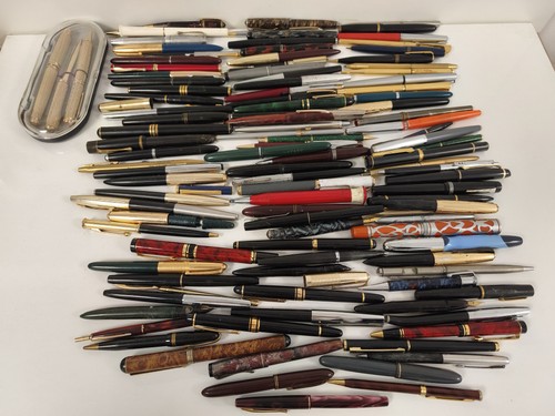 Enorme lot stylos - , anciens