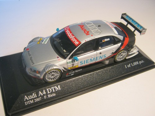 Audi biela dtm - 1:43,