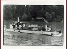 Hauts de Seine . vintage photo . boat . bac . barge .Mariniers. Bateliers