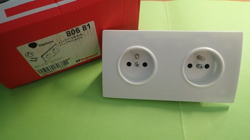 Legrand 80681 double prise - legrand,