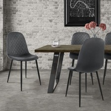 Lot de 4 chaises de salle à