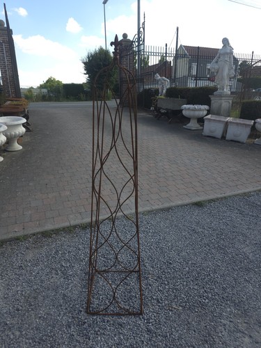 Treillage topière en fer - /,