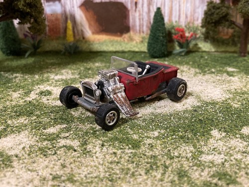 1923 ford bucket rusty - bucket,