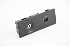 Ford Escape 3 AUX IN Avec