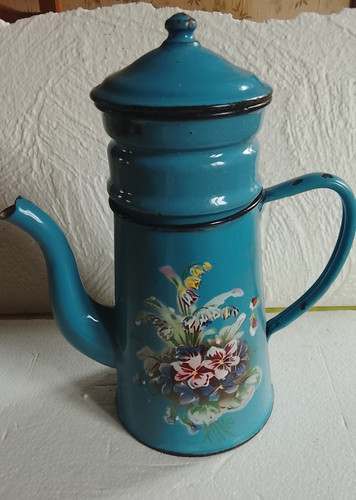 Cafetière haute tôle - haute, en