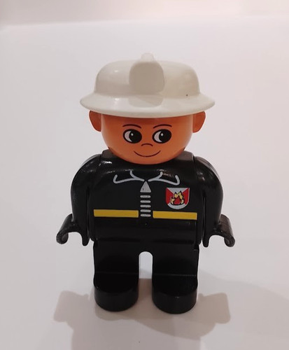 Lego duplo figurine - lego, pompier