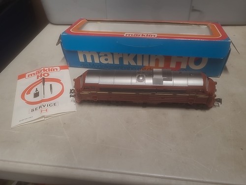 Märklin ref 3143 - h0, diesel
