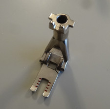 Pied à Boutonnières Bernina