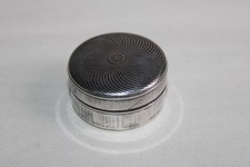 Petite boite pilulier en