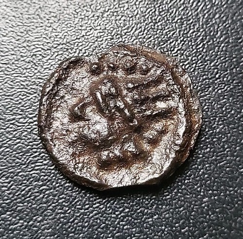C0701 leuques potin au - :,