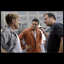 Photo F.000897 ROBERT REDFORD MARK RUFFALO ROD LURIE (THE LAST CASTLE) 2001