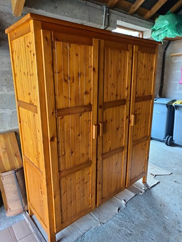 Armoire pin portes en bon - armoire,