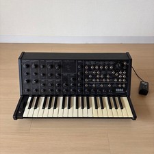 Mini synthétiseur analogique
