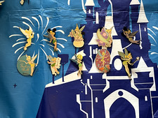 LOT 10 TINKER BELL PINS