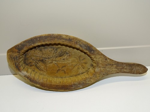 Ancien moule beurre en bois - a,
