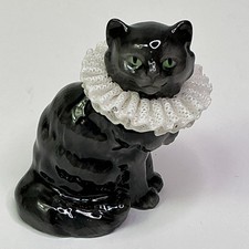 Franklin Mint Curio Cabinet Cat Figurine Porcelain Lace Meissen Dresden MINT