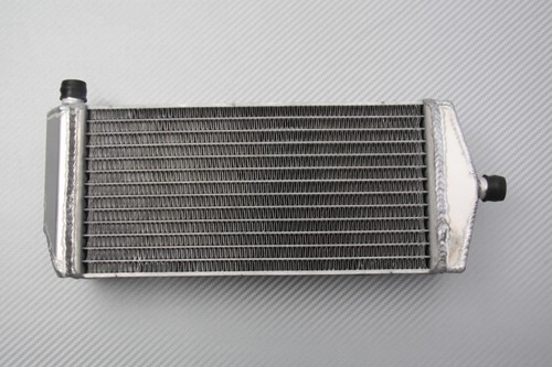 Radiateur eau gauche alu - eau,