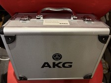 AKG C414 XLS Professional Multi Pattern Condenser Microphone Studio Vocal