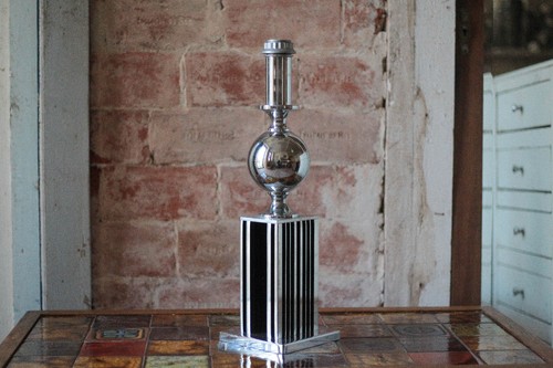 Grand pied lampe - de, la