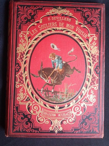 Petite bibliothèque blanche