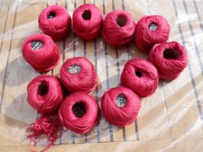 11 pelotes BOUTON D'OR 100%