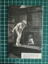 sk228 CPA Circa 1917 Folklore Breton - autour des lits clos