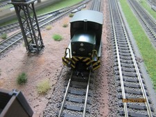 FLEISCHMANN HO (1/87) 4204 locomotive diesel V42-04 en boite