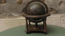 Ancien globe de bureau en bois