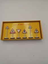 DINKY TOYS - Sign - REFERENCE 41. Atlas Edition 