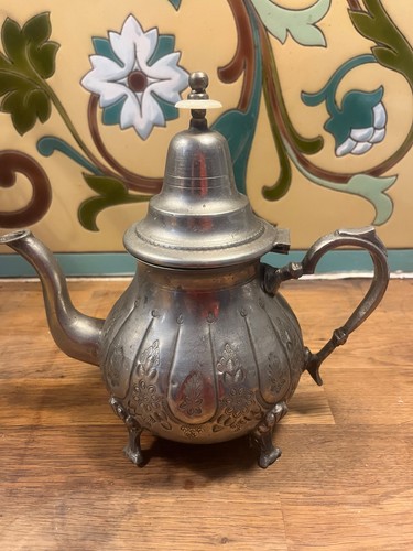 Ancienne théière marocaine - théière,