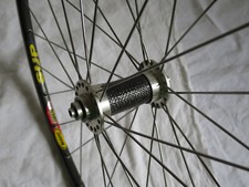 Roue artisanale: jante Mavic OpenPro SUP Moyeu carbone