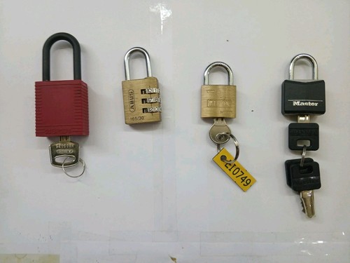 Lot cadenas avec - avec, clé