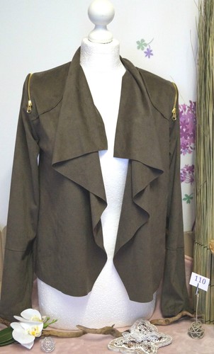 Vêtement occasion femme - ,